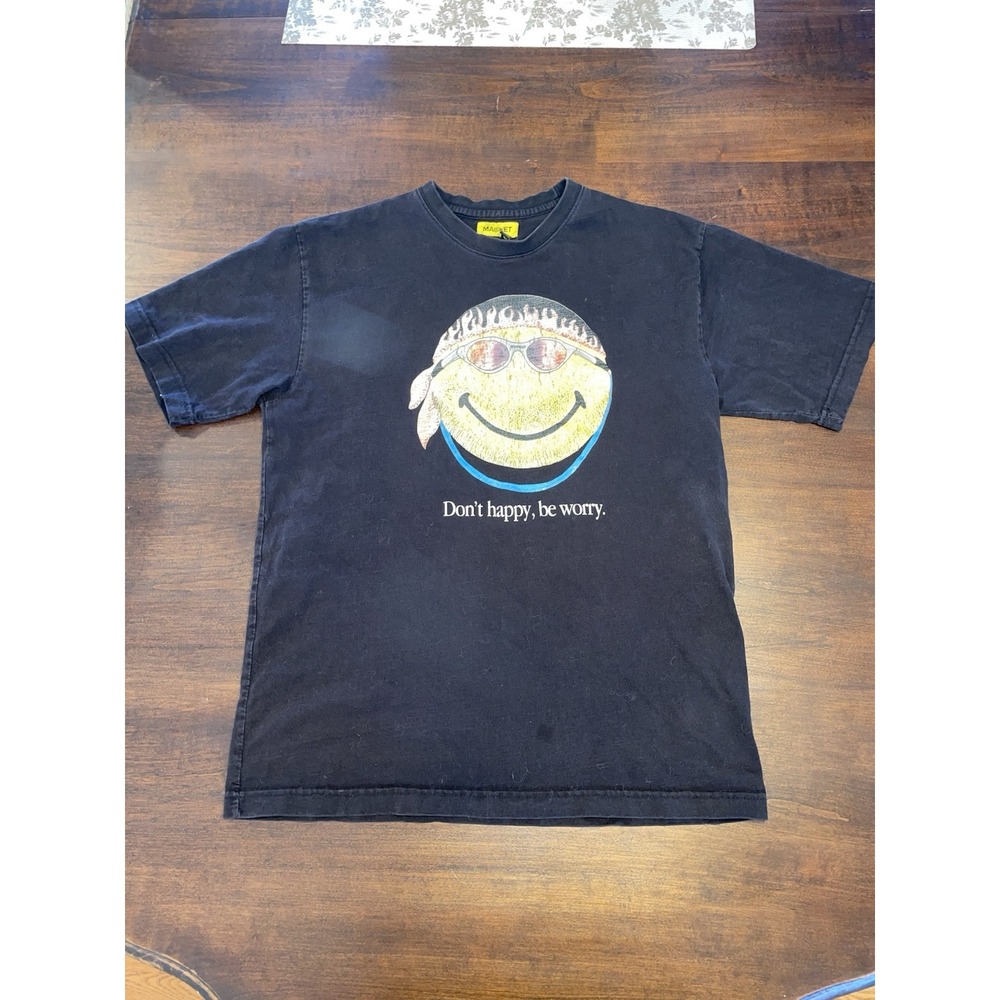 China Town Market Smiley "Dont Happy Be Worry" Shirt - Large
